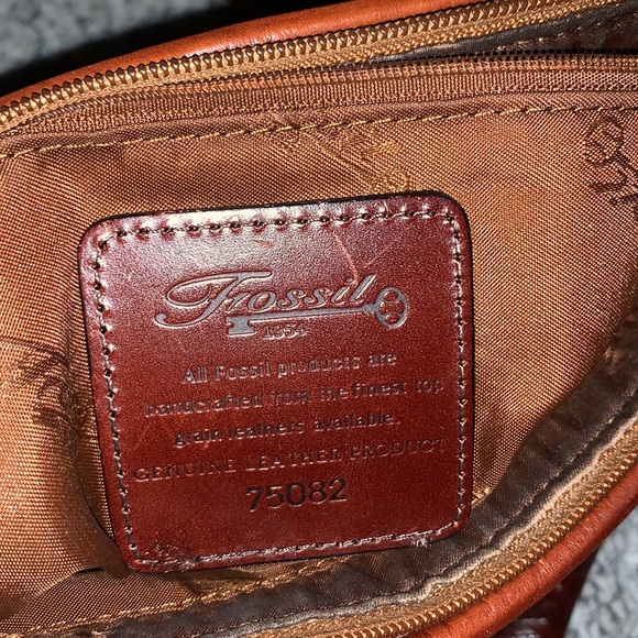 Fossil LEATHER Bag — Beautiful Color!!! - Picture 13 of 13